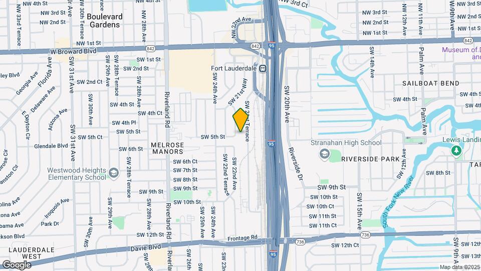 450 SW 22nd Ave, Unit A Map and Location Details