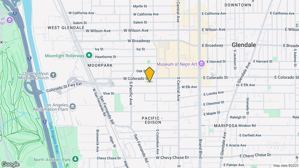 421 W Elk Ave Mapa y Detalles de la Ubicación