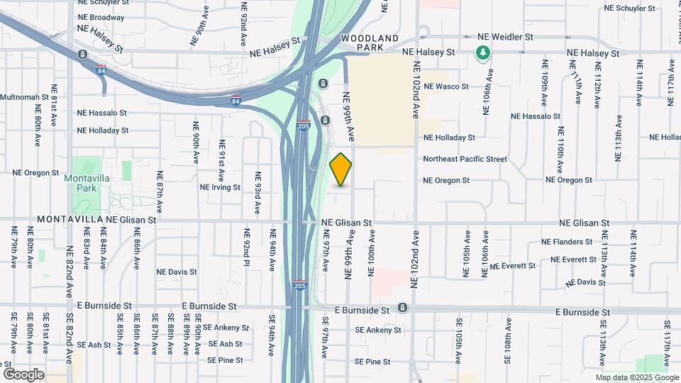 9817 NE Irving St Map and Location Details