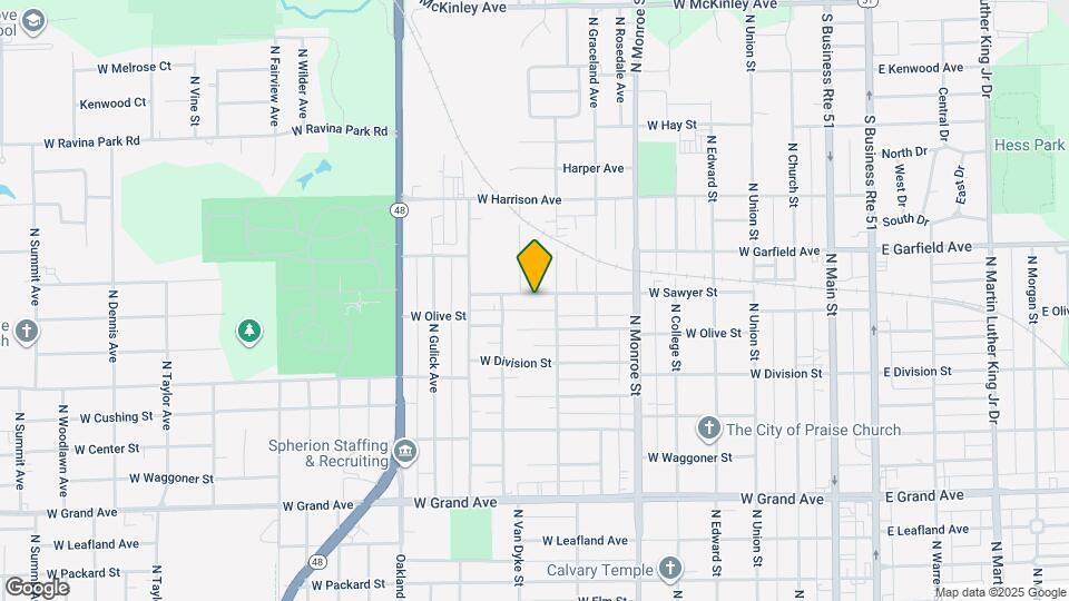 845 W Sawyer St Map and Location Details