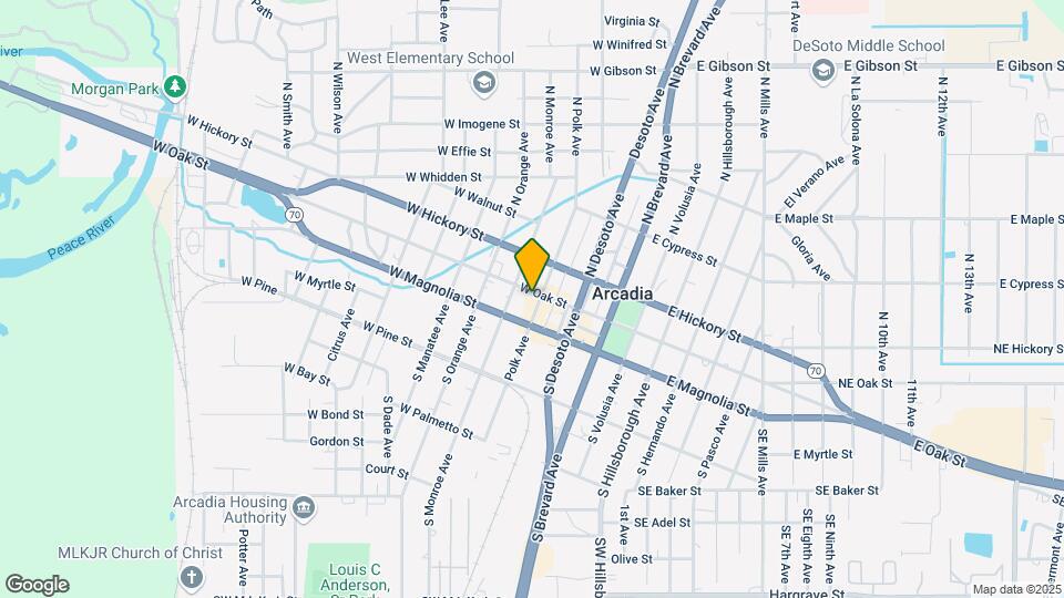 101 W Oak St Map and Location Details