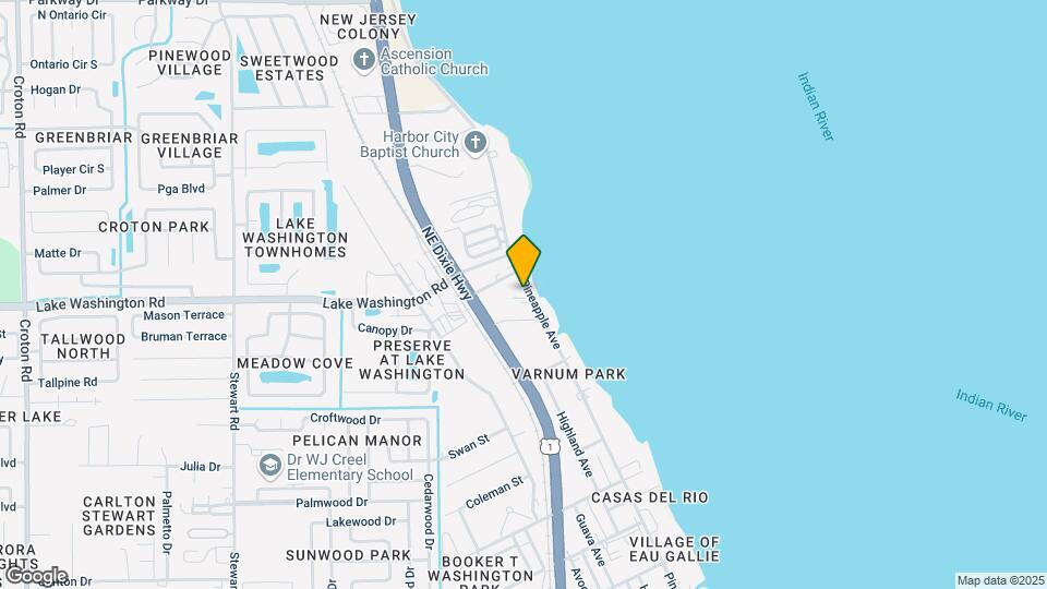 2470 Pineapple Ave Mapa y Detalles de la Ubicación