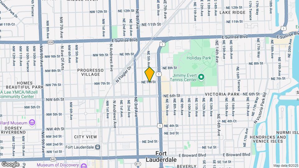 500 NE 7th St Mapa y Detalles de la Ubicación