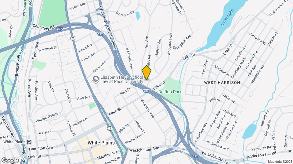 15 Woodcrest Ave Map and Location Details