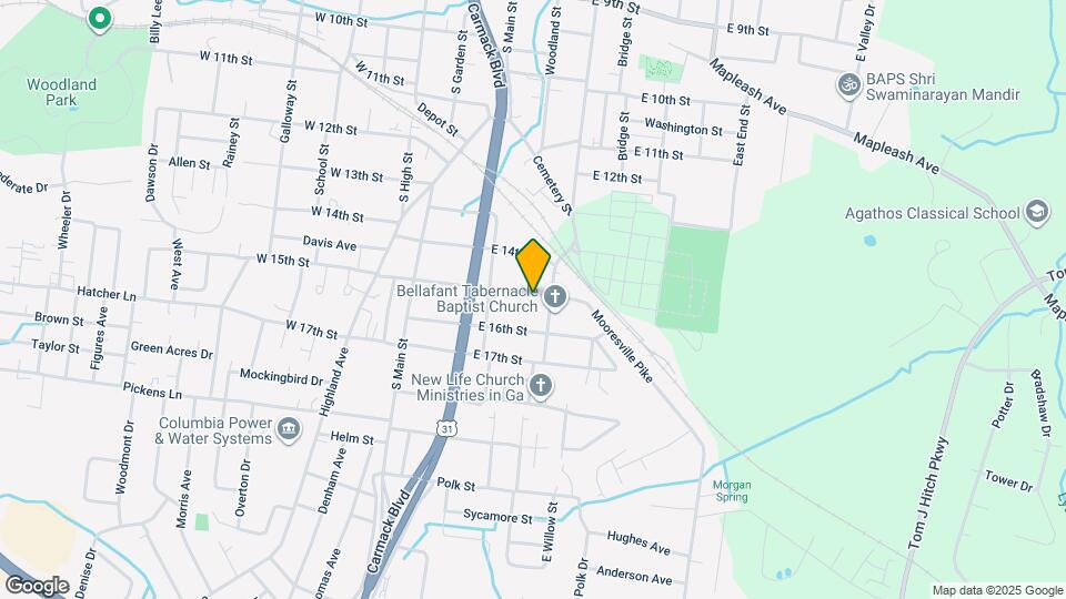 216 E 15th St Map and Location Details