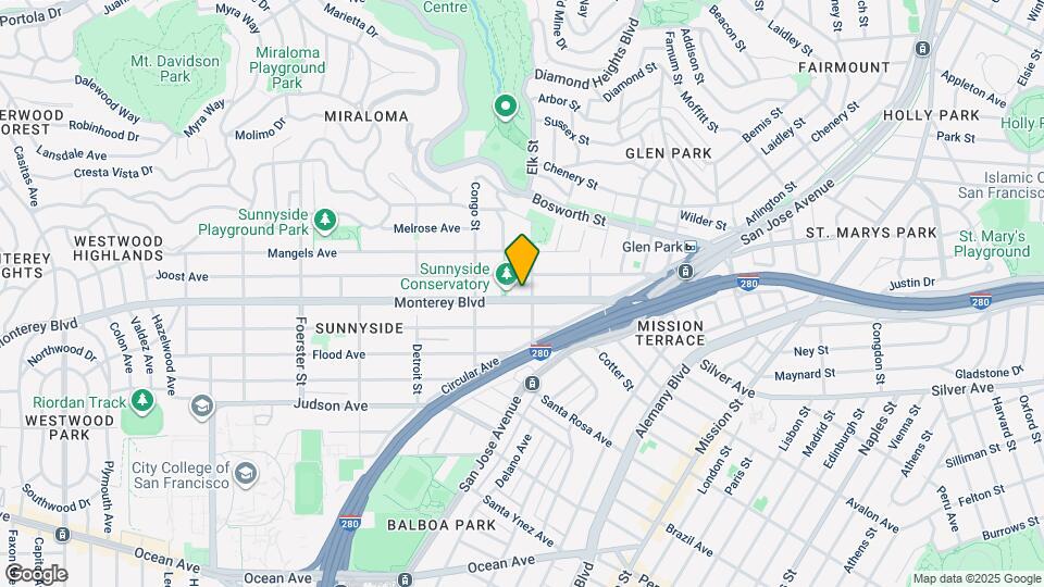 220 Monterey Blvd Mapa y Detalles de la Ubicación