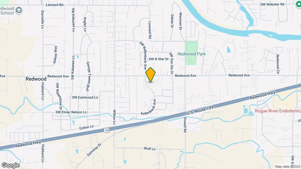 108 SW Little Meadow Ln Map and Location Details