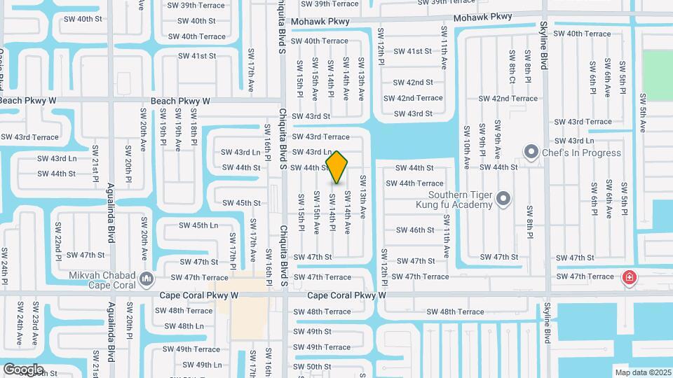 4421 SW 14th Pl Map and Location Details