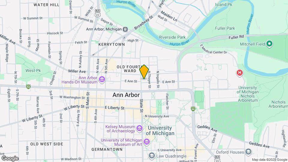 200 N State St Map and Location Details