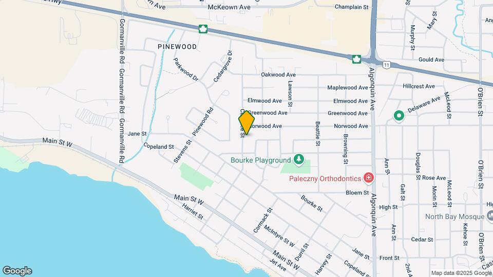 872 Clarence St Map and Location Details