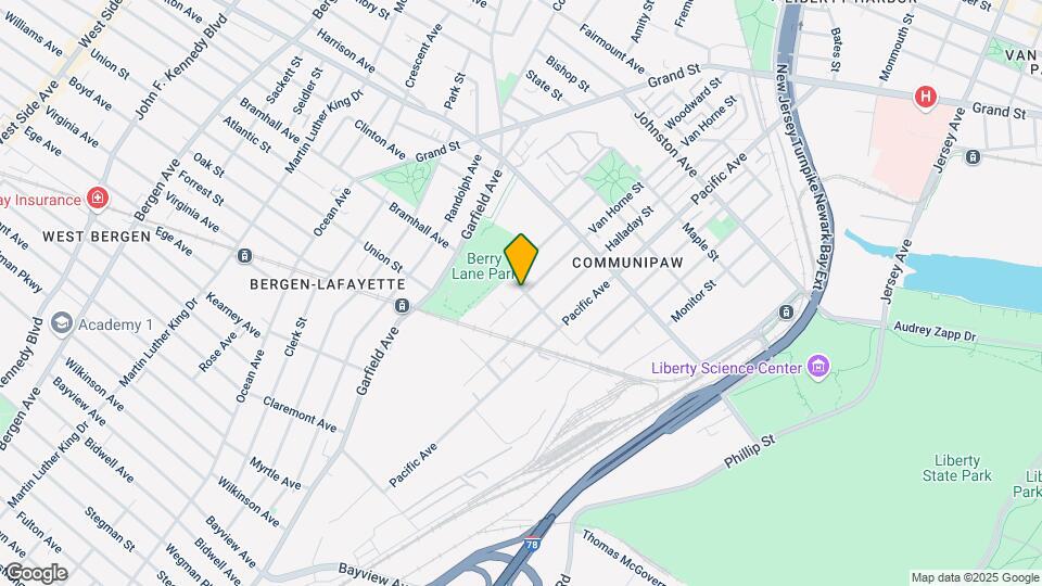 371 Bramhall Ave Map and Location Details