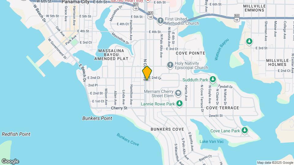 212 N Cove Blvd Map and Location Details