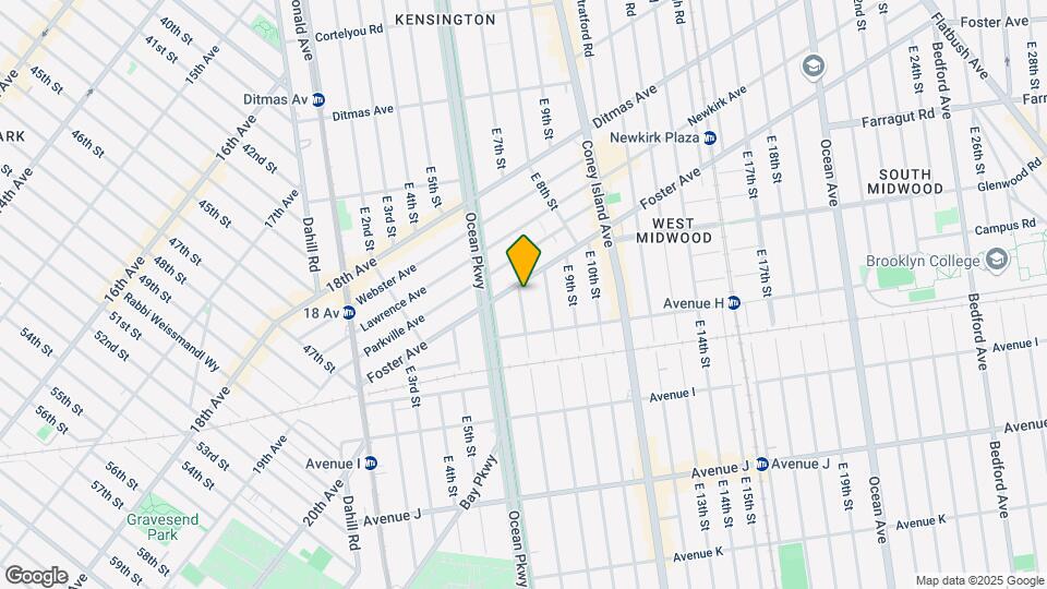 855 E 7th St Map and Location Details