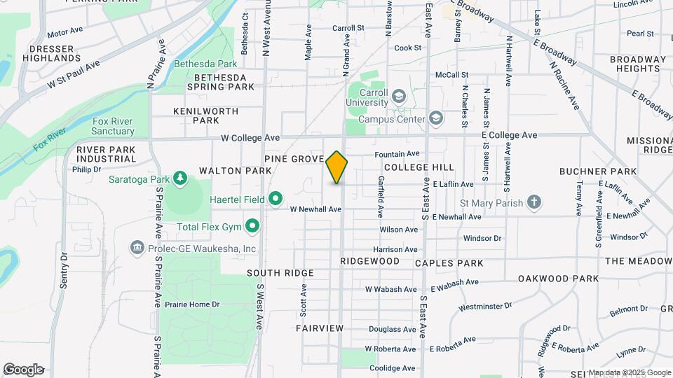 Pine Pointe Apartments Map and Location Details