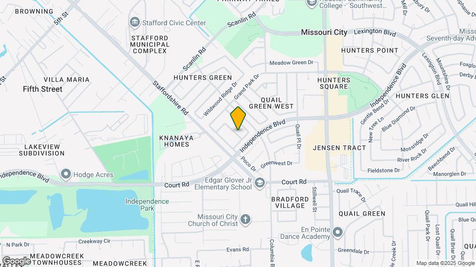 2015 Foxhill Dr Map and Location Details