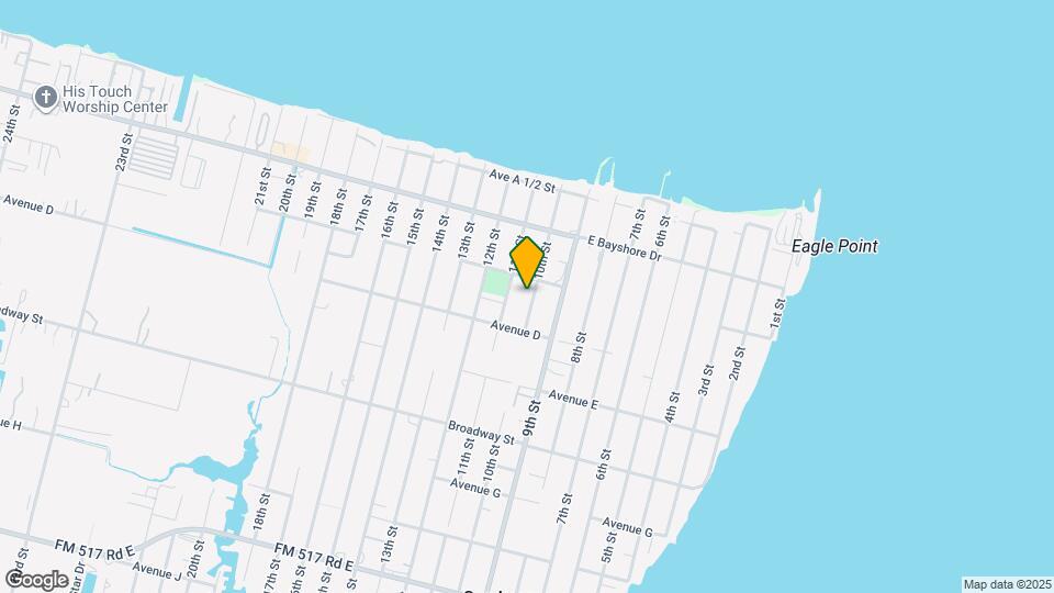 318 10th St Map and Location Details