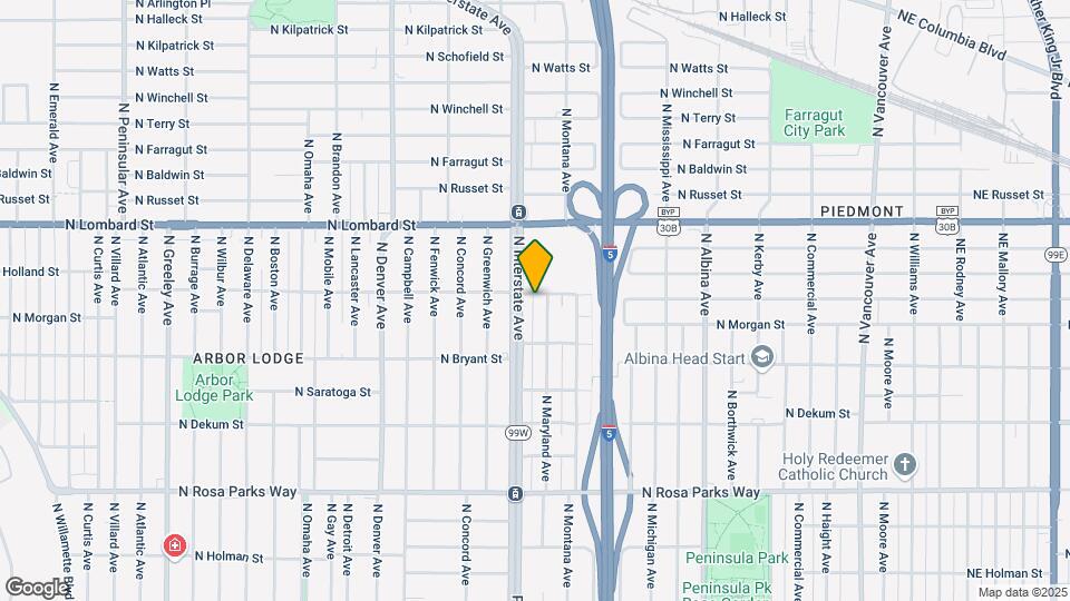 7131 N Maryland Ave Map and Location Details