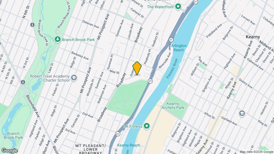 40 Hinsdale Pl Map and Location Details