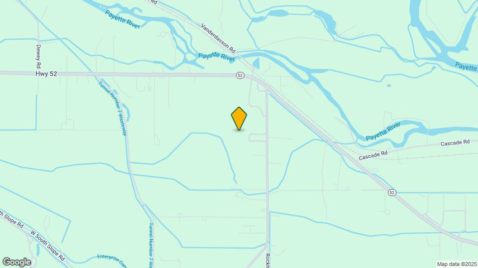 2215 Toms Cabin Rd Map and Location Details