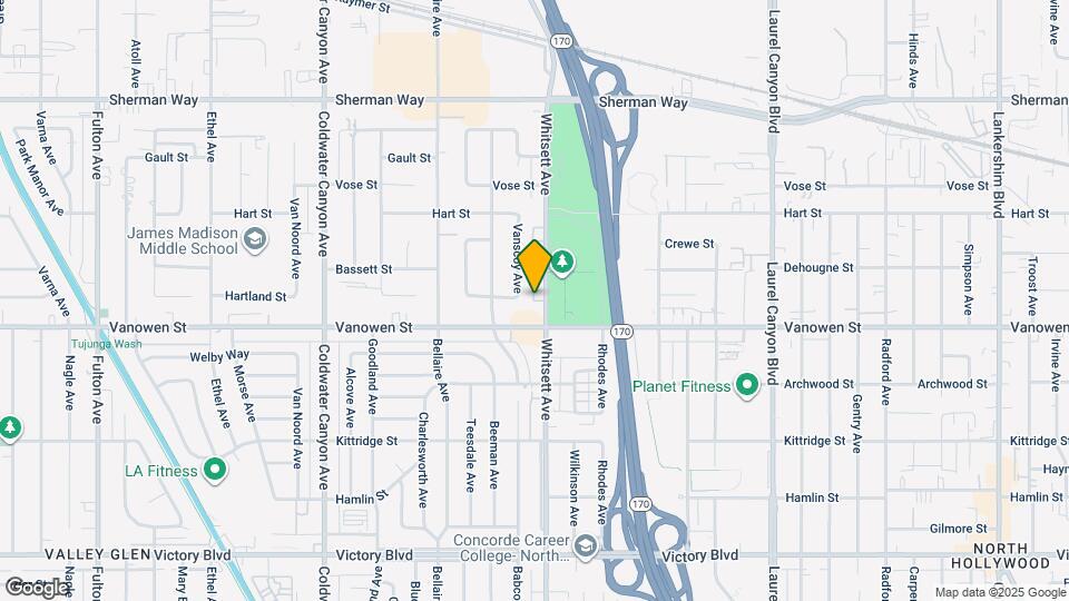 6827 Whitsett Ave Map and Location Details