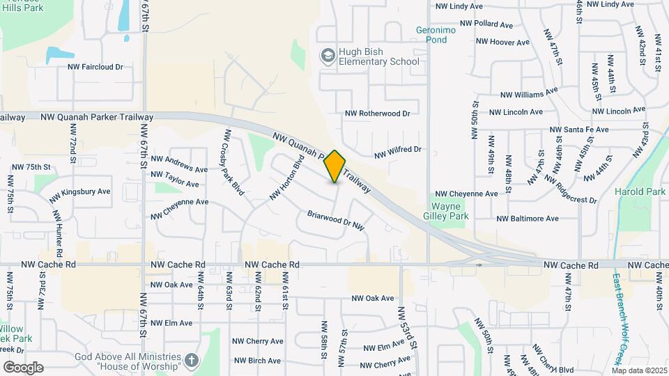 5702 NW Cedarwood Dr Map and Location Details