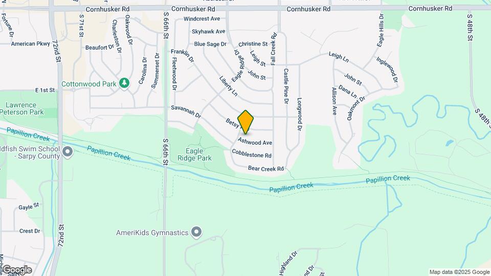 2126 Ashwood Ave Map and Location Details