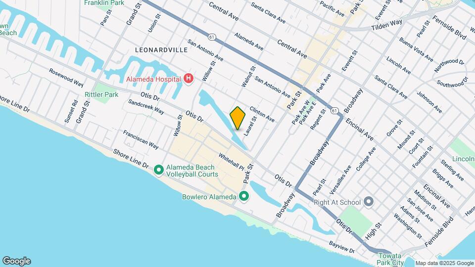 838 Cedar St Mapa y Detalles de la Ubicación