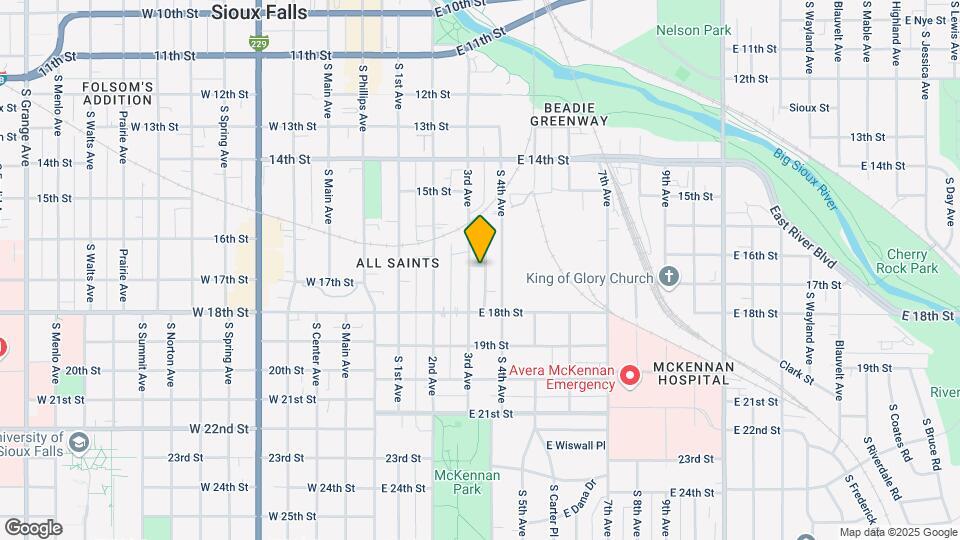 2 Bedroom 1 Bathroom Lower Level Unit Clos Map and Location Details