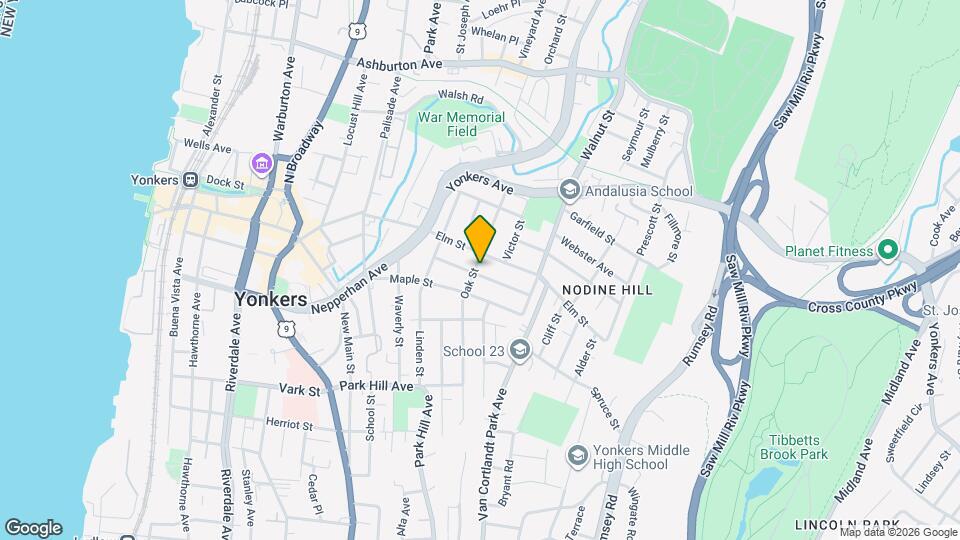 74 Oak St Map and Location Details