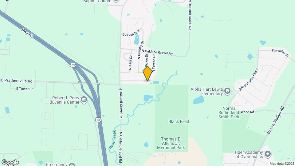 2650 E Oakbrook Dr Map and Location Details