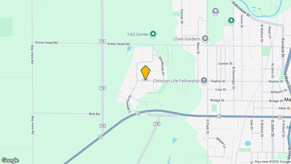 1689 Dayton St Apartments and Nearby Mayville Apartments For Rent