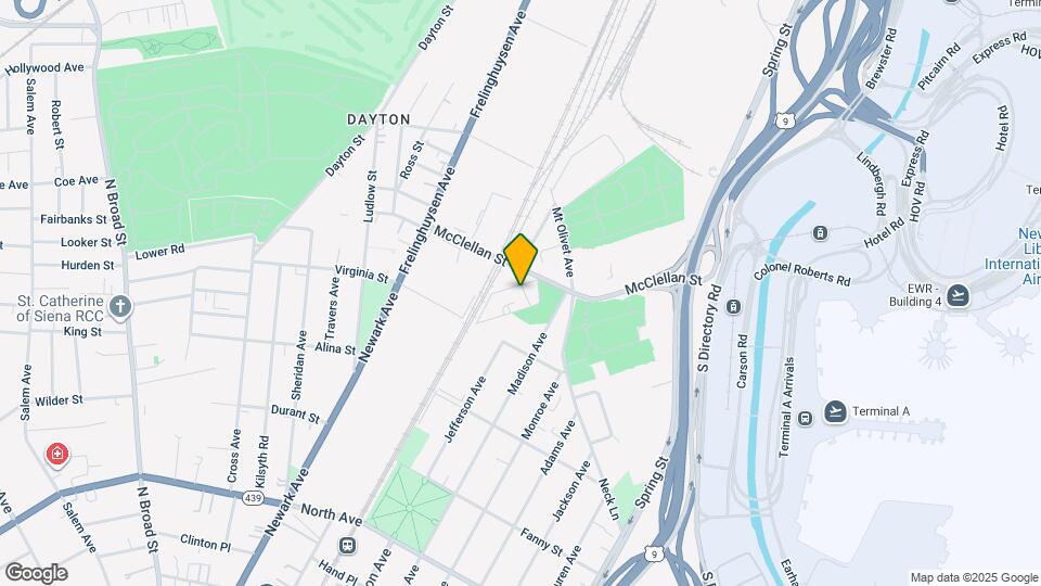 24 Garibaldi Ave Map and Location Details