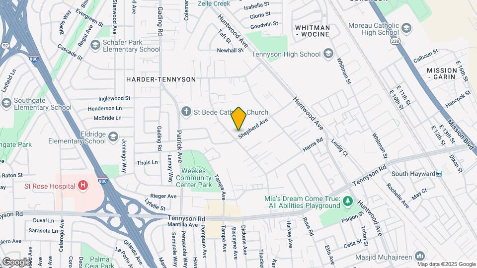 665 Shepherd Ave Mapa y Detalles de la Ubicación