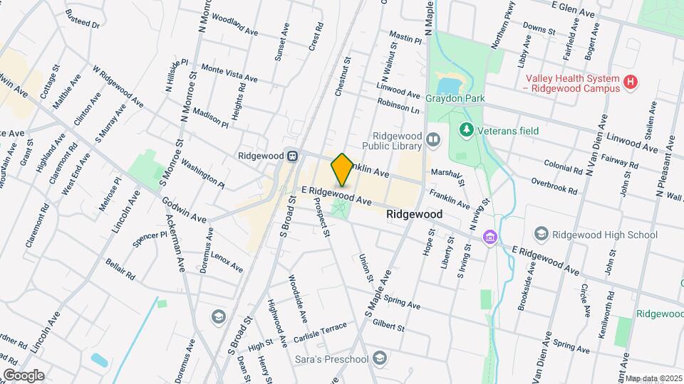 111 E Ridgewood Ave Map and Location Details