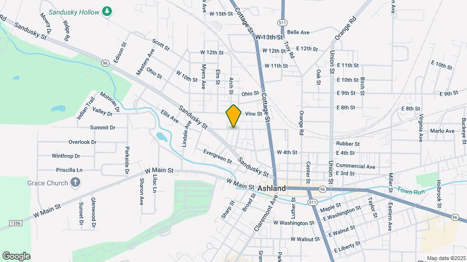413 Pleasant St, Unit #3 Map and Location Details