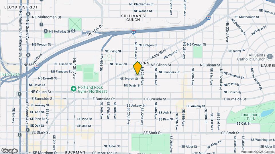 2105 NE Everett St Map and Location Details