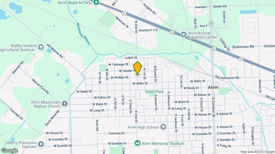 Kingston Manor Townhomes Map and Location Details