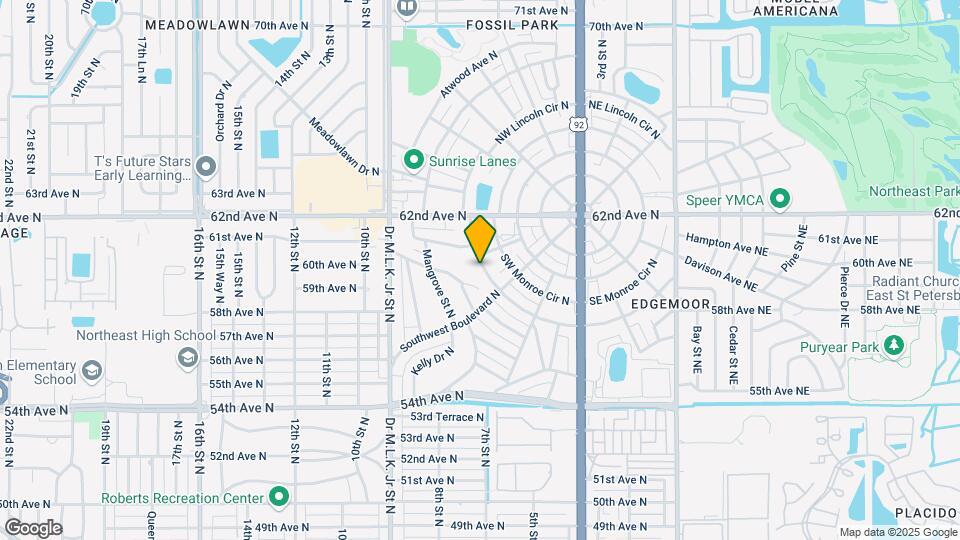 226 SW Lincoln Cir N Map and Location Details