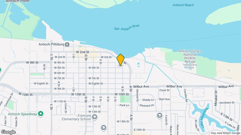 122 W 5th St Map and Location Details