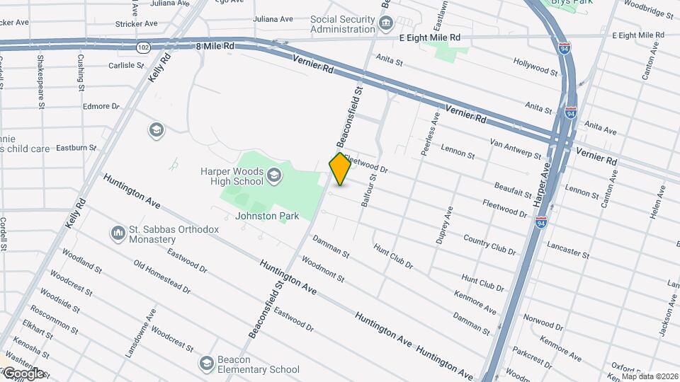 19637 Country Club Dr Map and Location Details