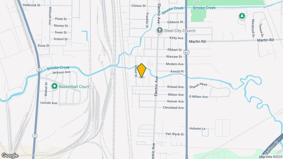35 Willow St, Unit Upper Map and Location Details