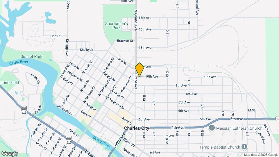 906 N Grand Ave Mapa y Detalles de la Ubicación
