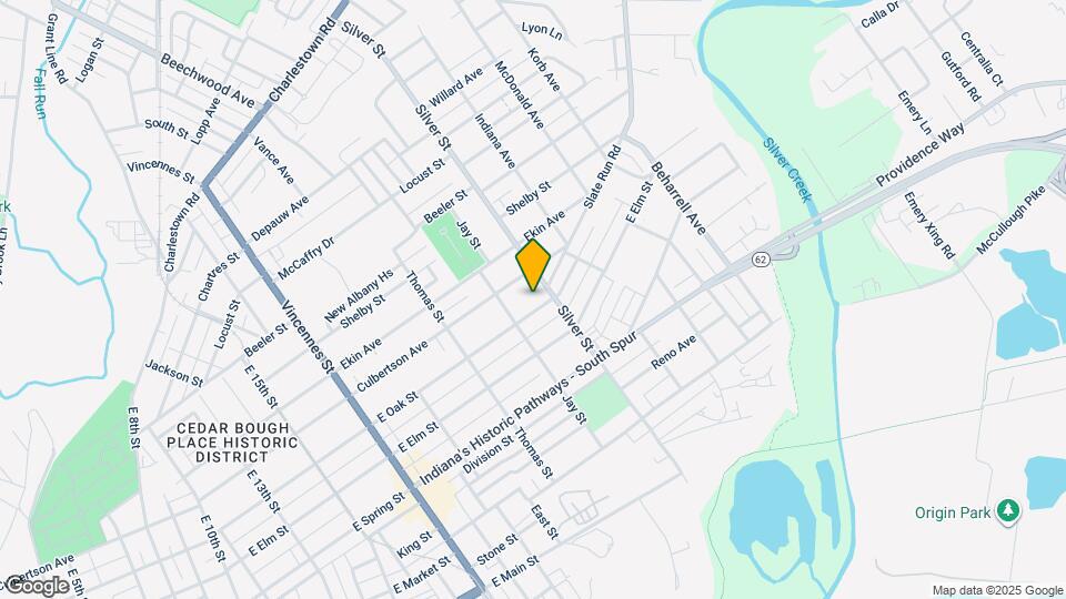2023 E Oak St Map and Location Details