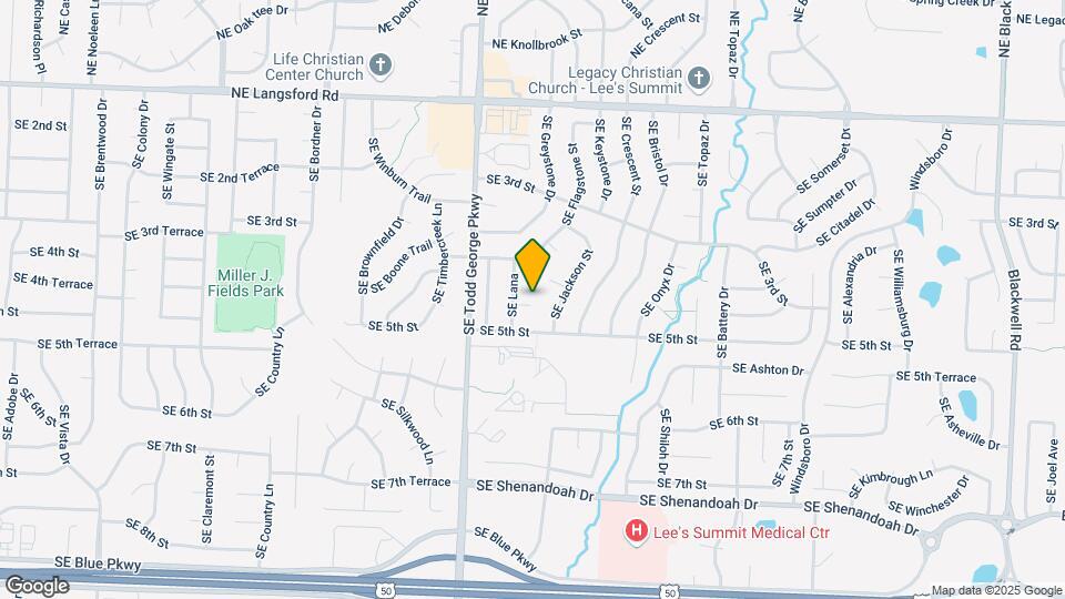 413 SE Lana Ct Map and Location Details