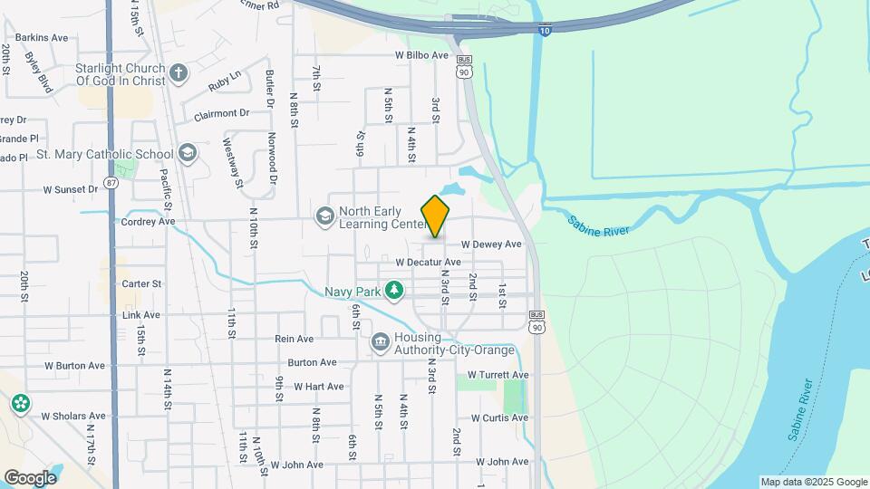 403 W Dewey Ave Map and Location Details