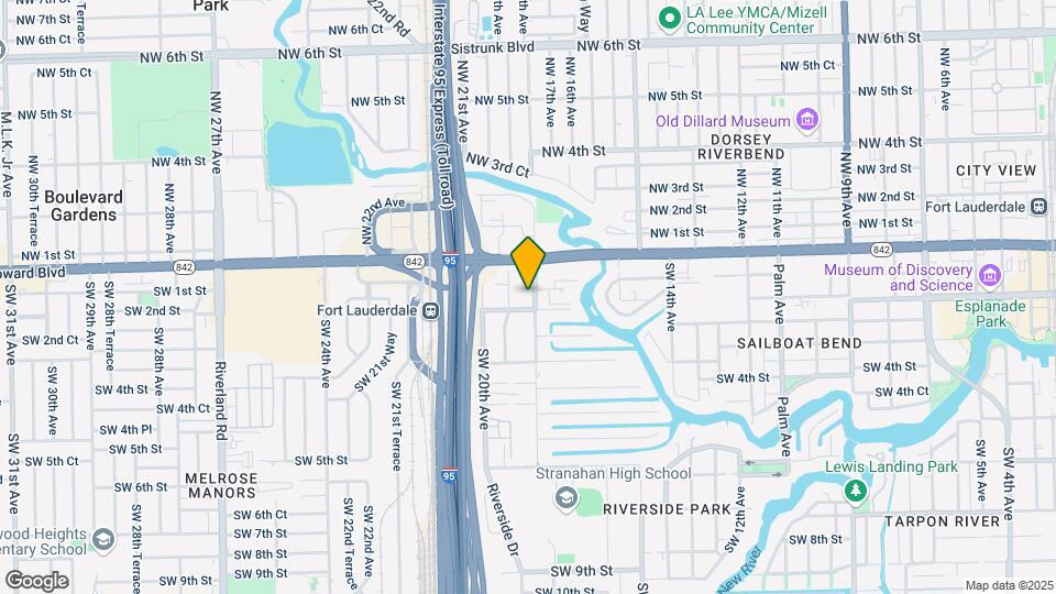 107 SW 18th Ave Map and Location Details