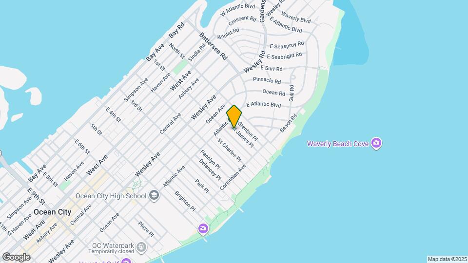 816 St James Pl Map and Location Details