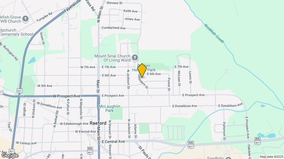 704 Saunders St Mapa y Detalles de la Ubicación