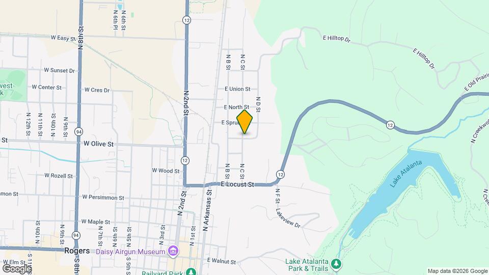 402 E Hemlock St Map and Location Details