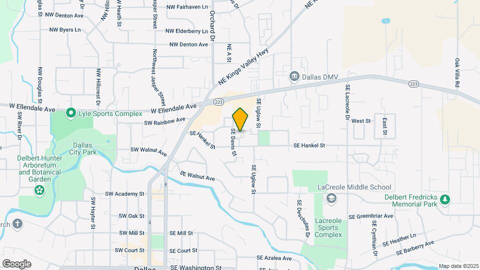 346 SE Davis St Map and Location Details
